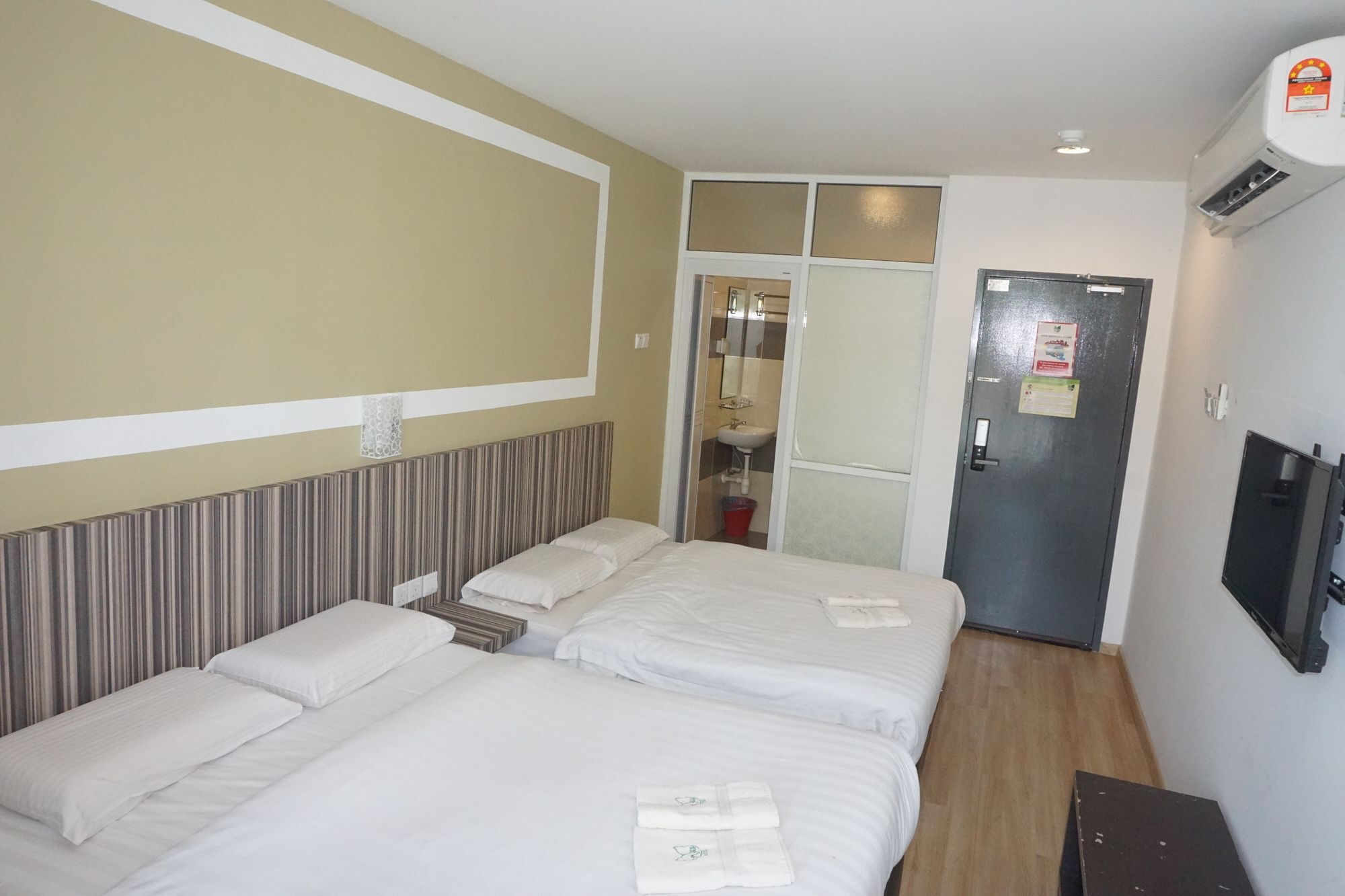 Sun Inns Hotel Ayer Keroh Exterior foto